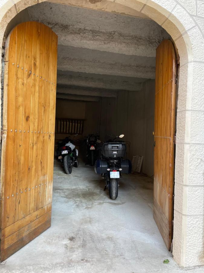 Chambre Familiale Du Couvent Narbonne Exterior foto
